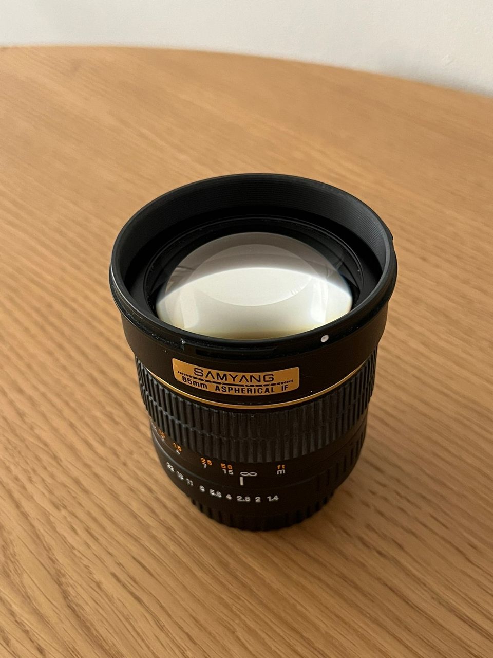 Samyang 85mm f/1.4 Aspherical IF (Canon EF)