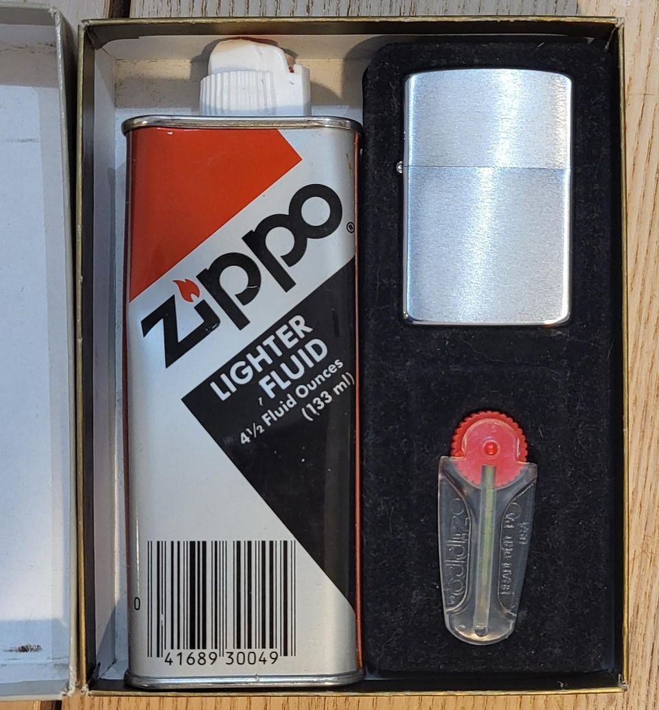 Zippo lahjapakkaus