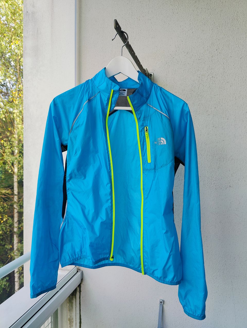 The North Face juoksutakki XS