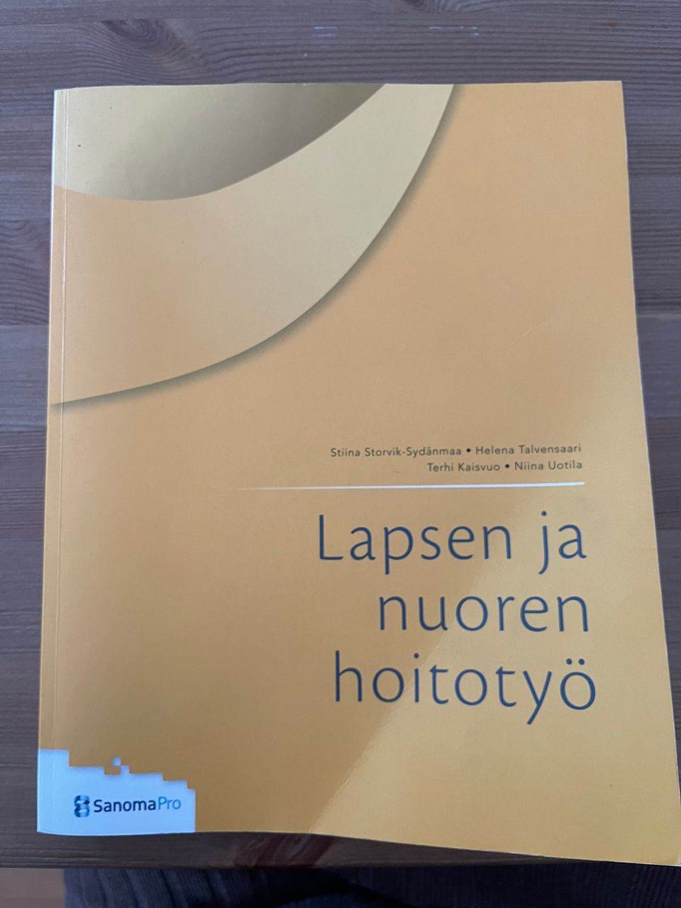 Lapsen ja nuoren hoitotyö