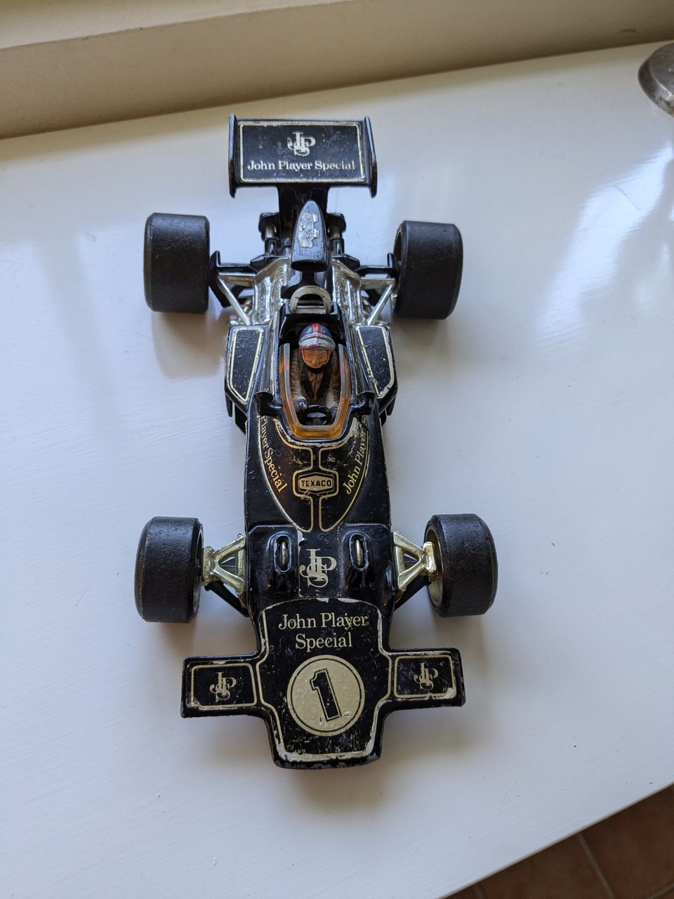 Corgi John Player Special F1 1/18