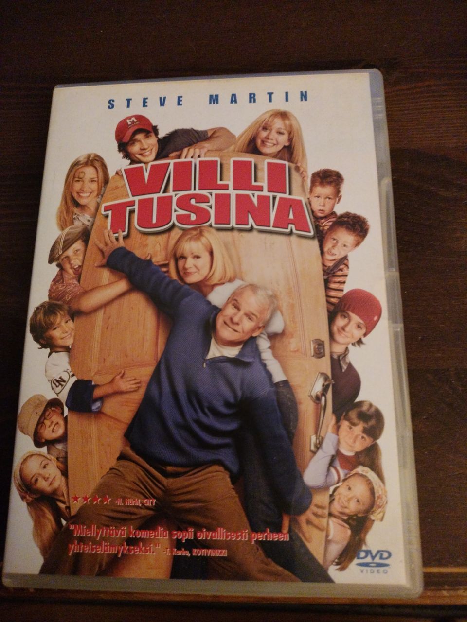 Myydään villi tusina DVD elokuva