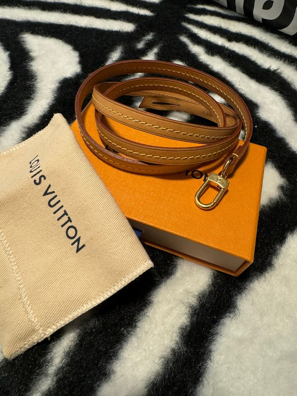 Louis Vuitton hihna