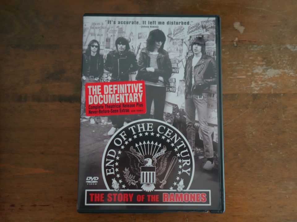 End Of The Century: The Story Of The Ramones DVD