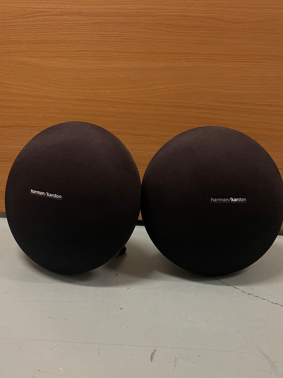 2kpl harman kardon onyx studio 4