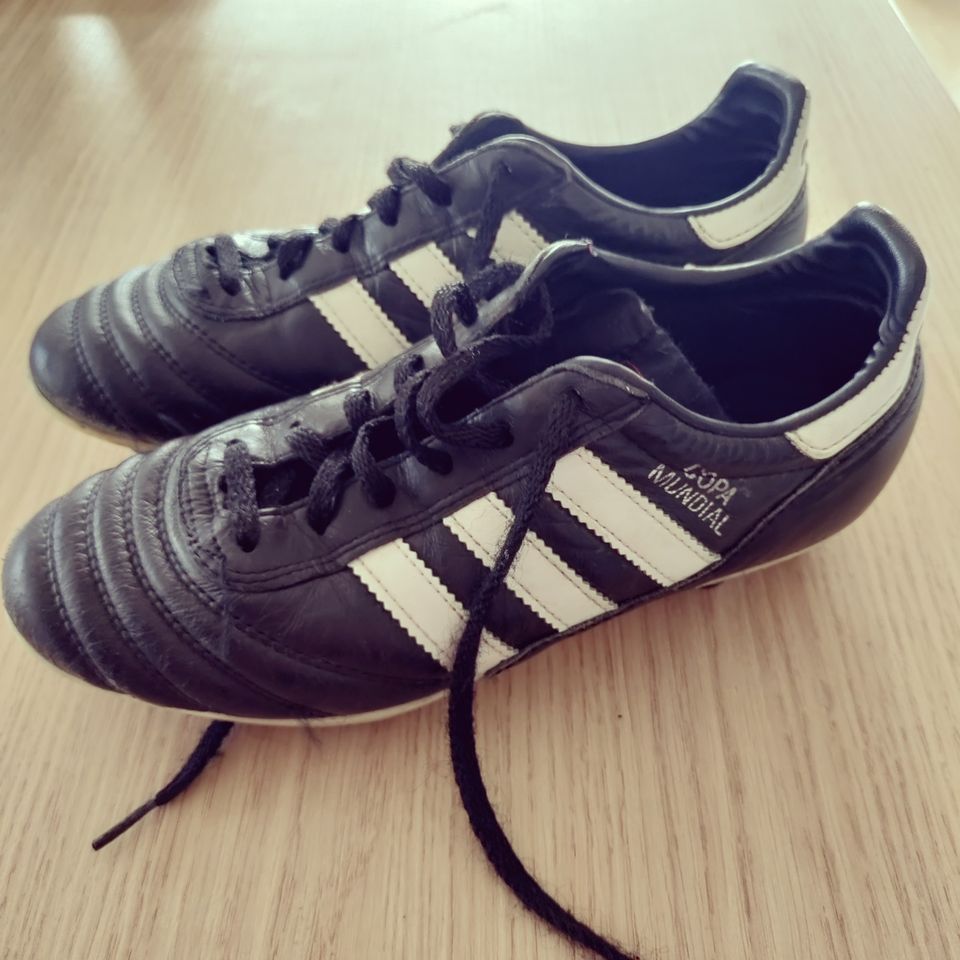 Adidas Copa Mundial -nappulakengät 36 2/3