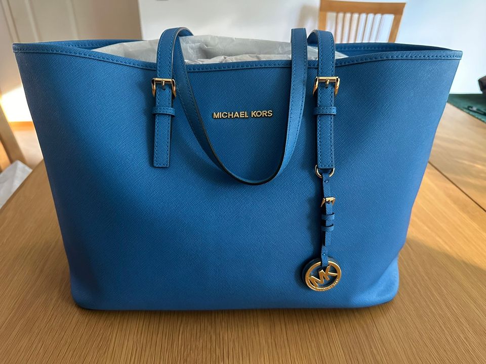 Michael Kors sininen olkalaukku