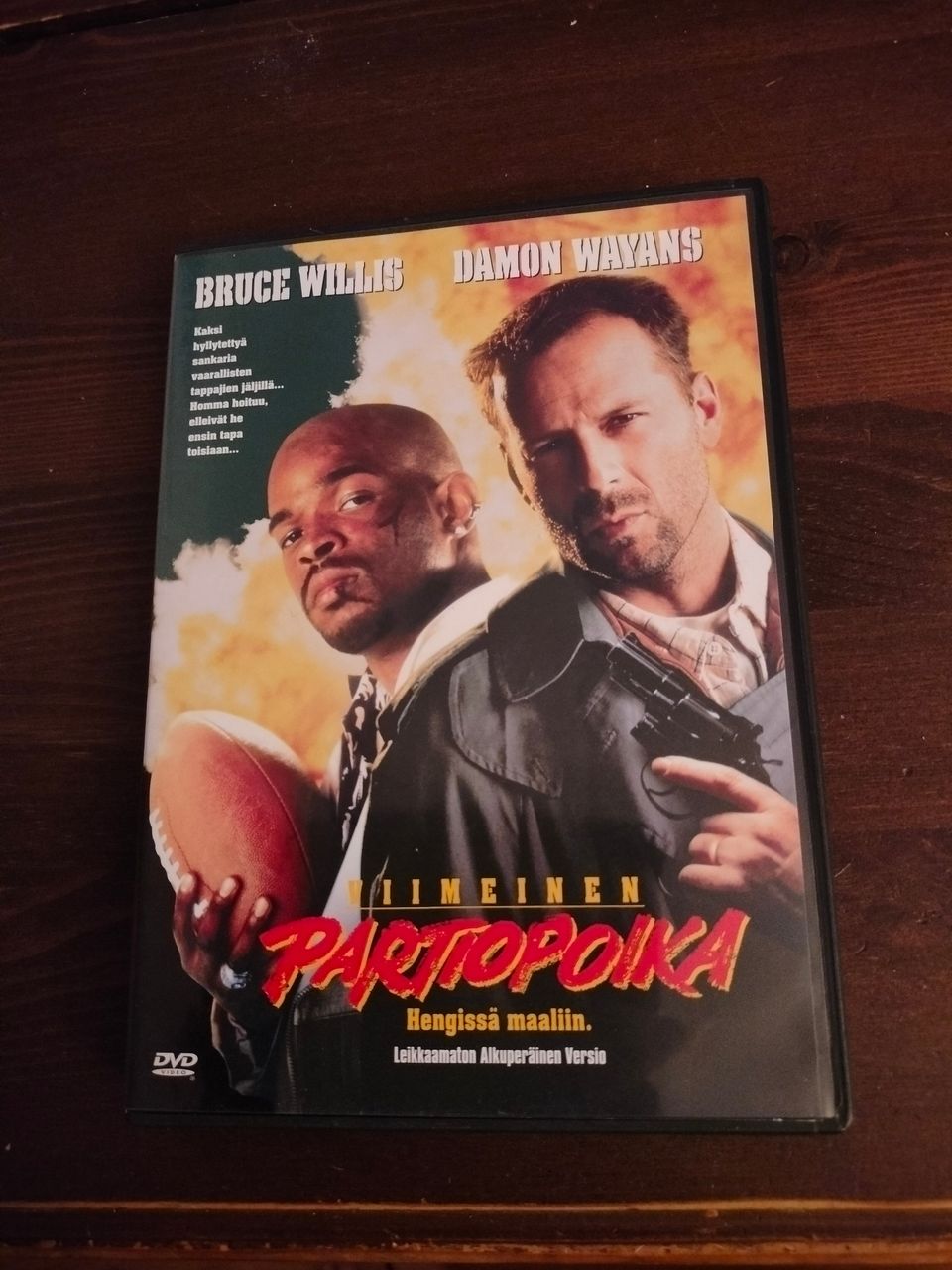 Bruce Willis Viimeinen partiopoika  DVD elokuva