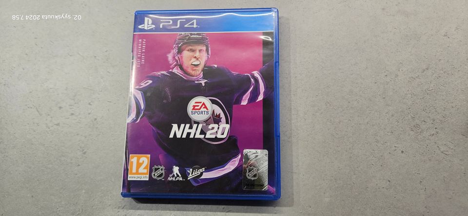 NHL20 PS4