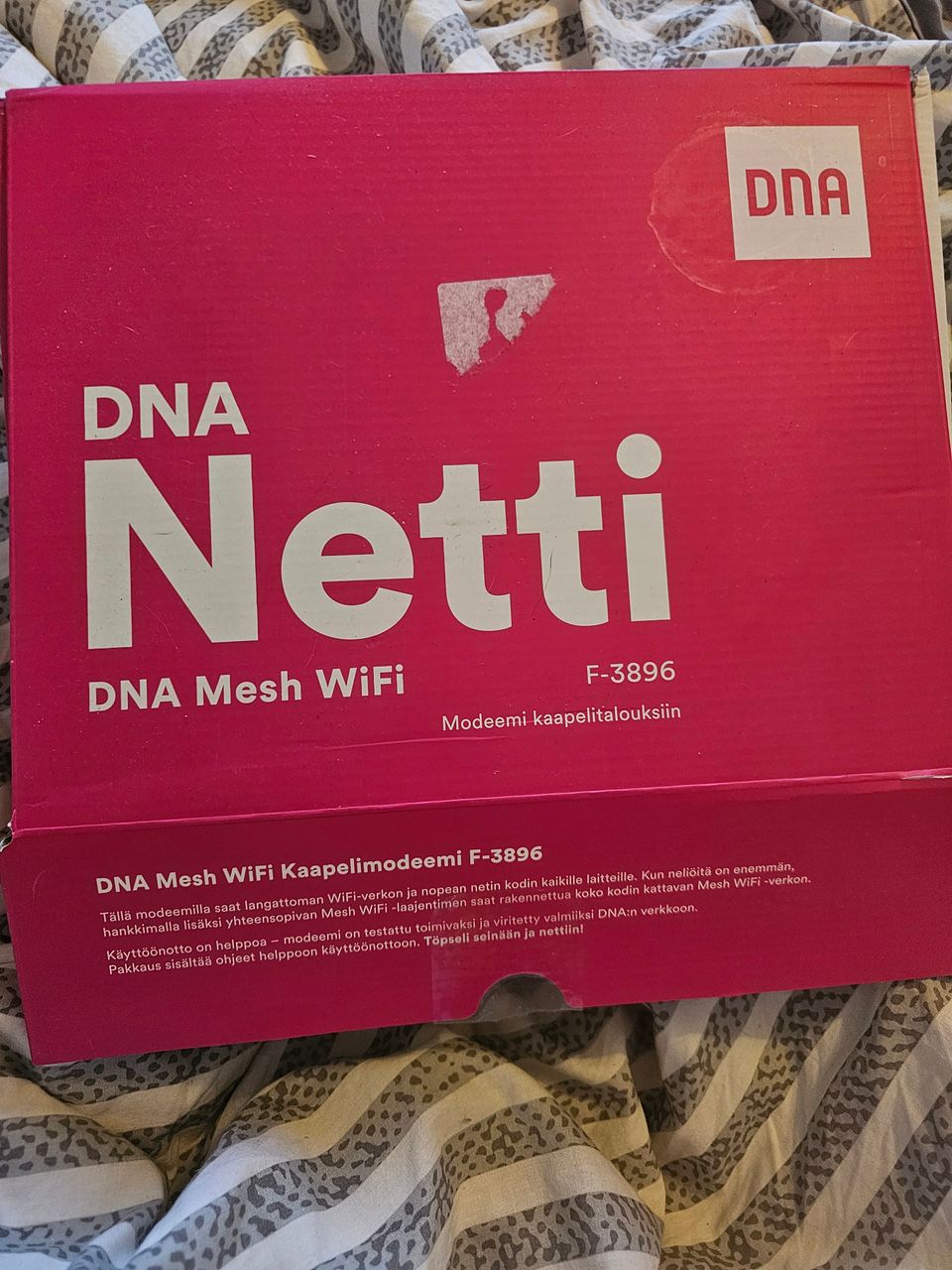 DNA Netti mesh wifi modeemi