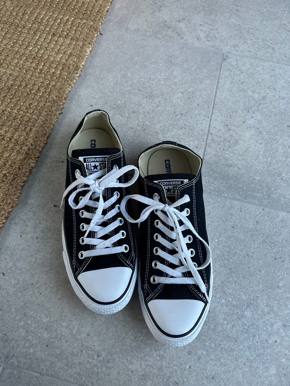 Converse matalavartiset tennarit