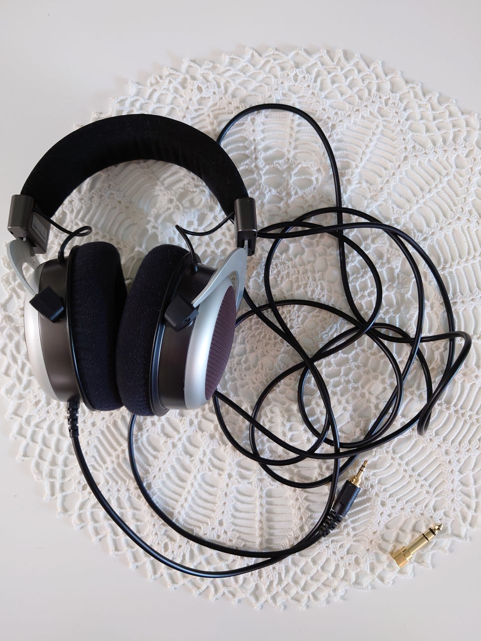 Myydään Beyerdynamic T90 kuulokkeet