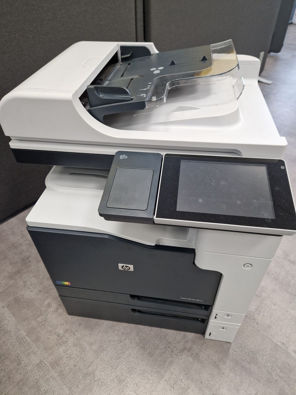 HP Laser Jet 700 color MFP