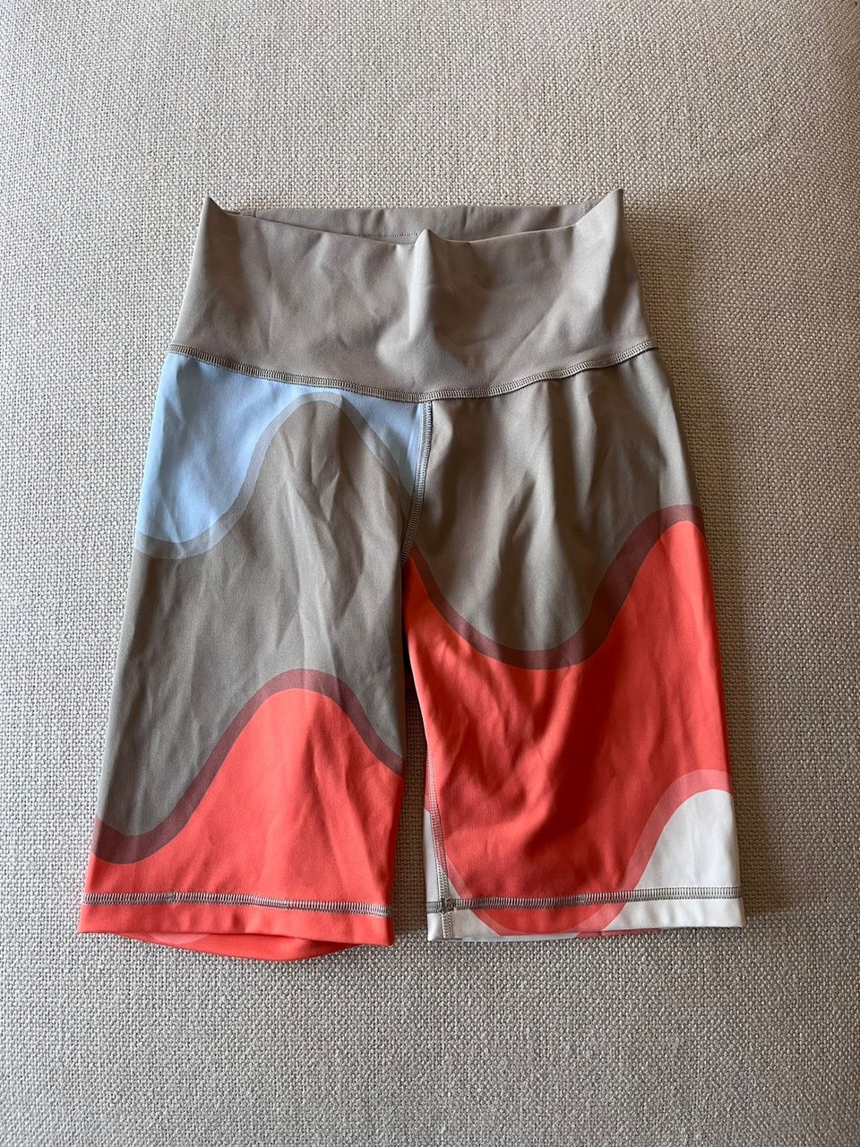 Adidas x Marimekko shortsit S (vastaa XS)