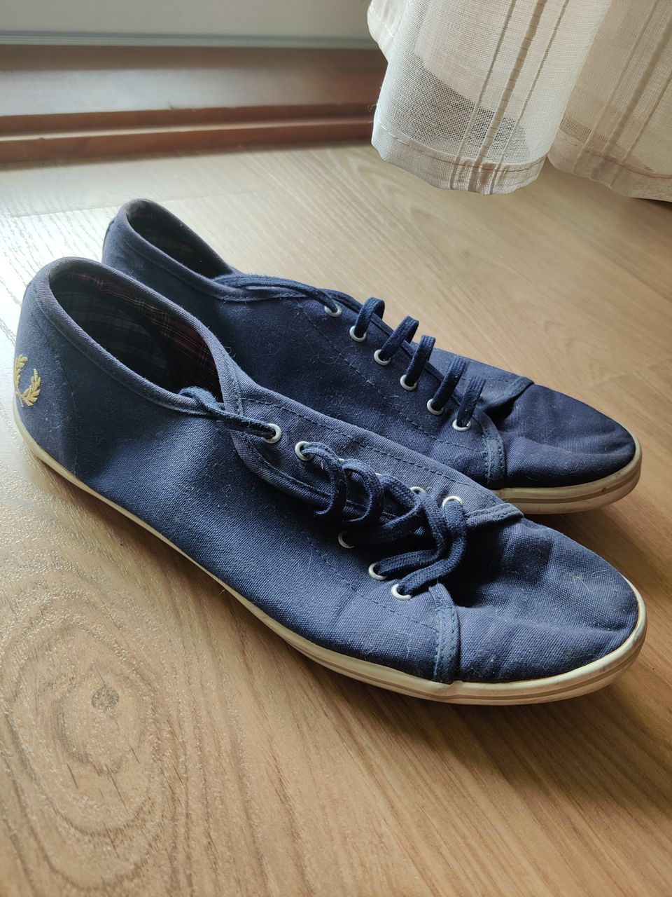 Fred Perry kengät koko 40