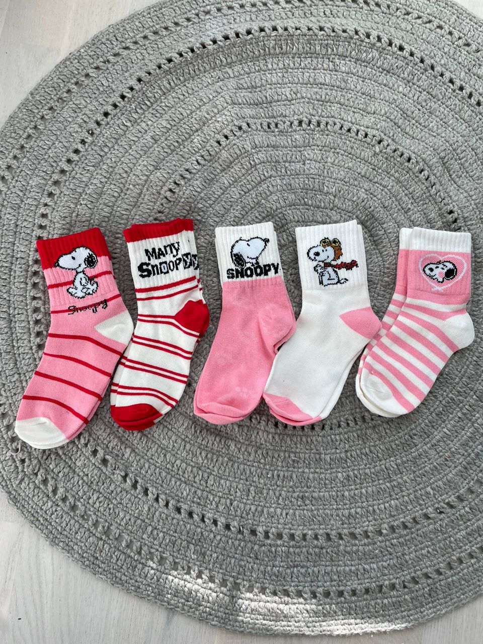 Uudet snoopy lasten sukat koko 29-35