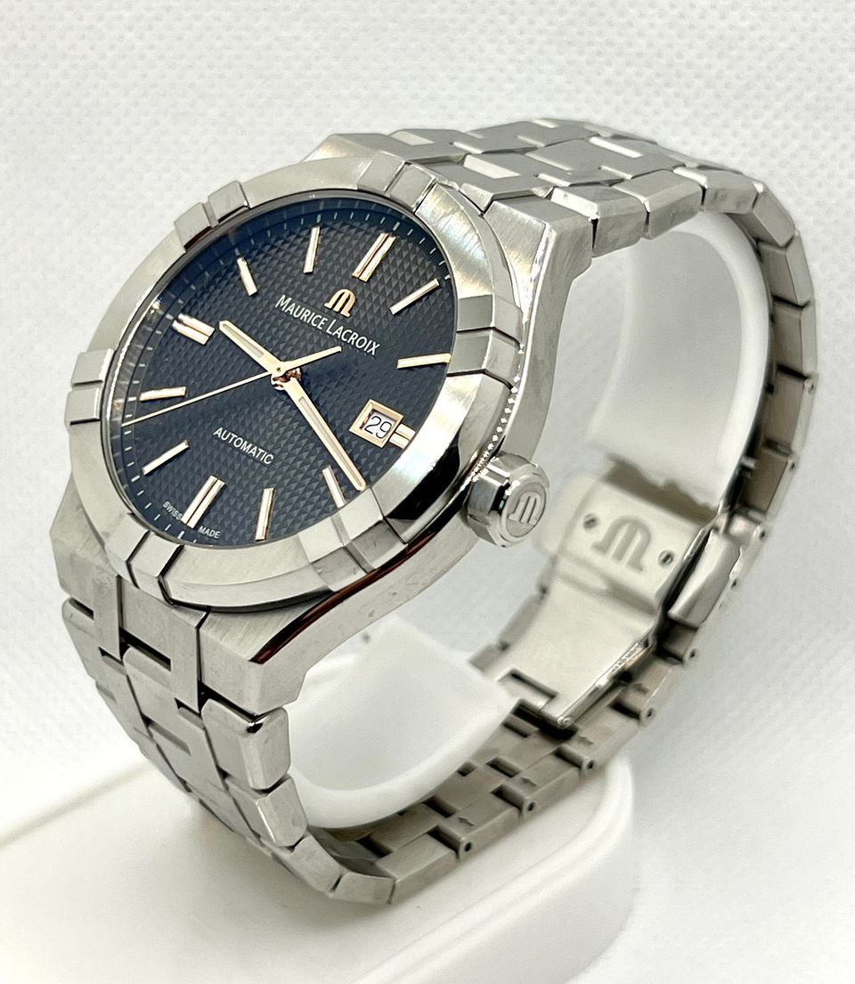 Upea Maurice Lacroix Aikon Automatic 42mm / FULL SET