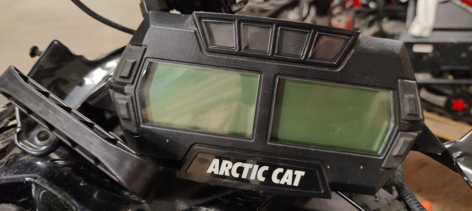 Arctic cat mittaristo