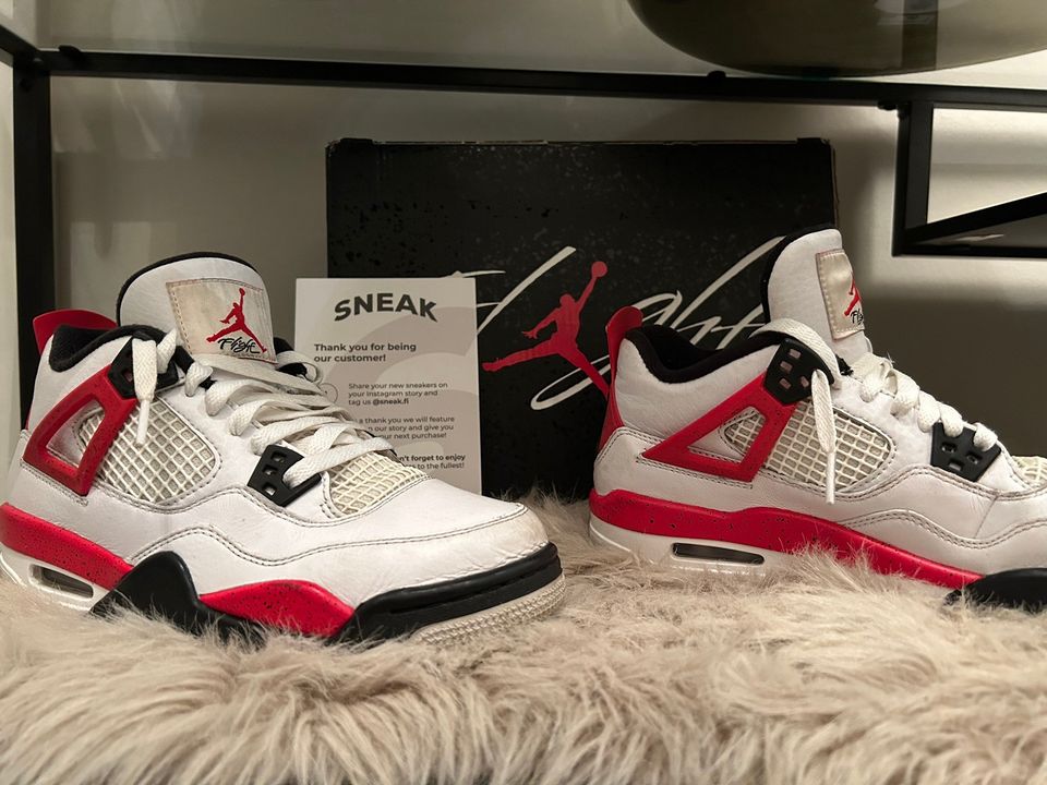 Jordan 4 Red Cement