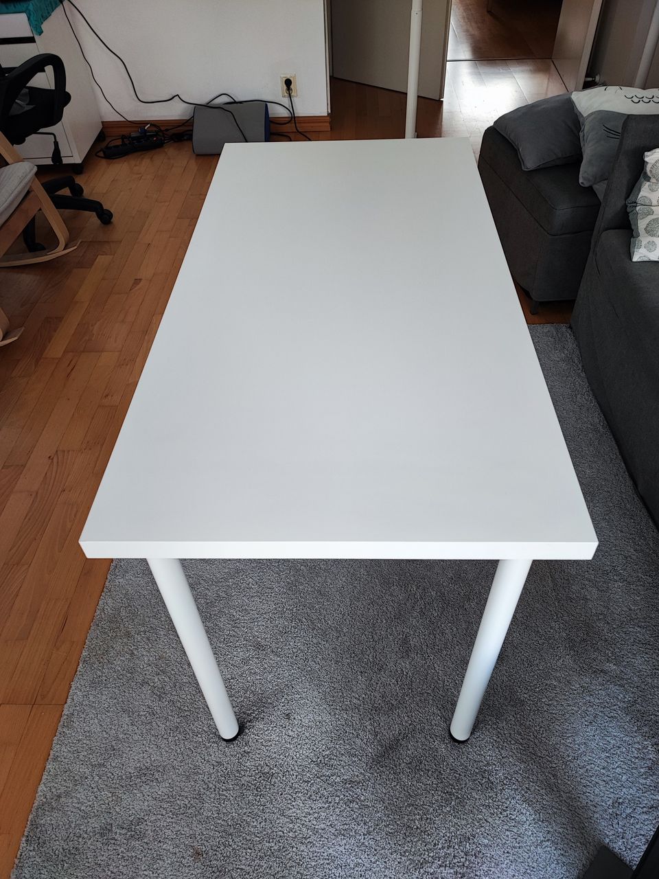 Pöytä Ikea 120cmx60cm