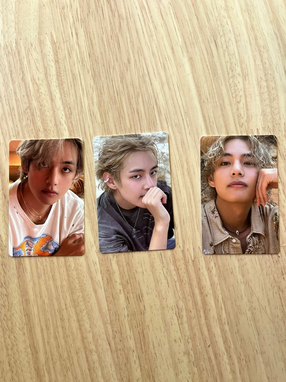 V Layover photocard