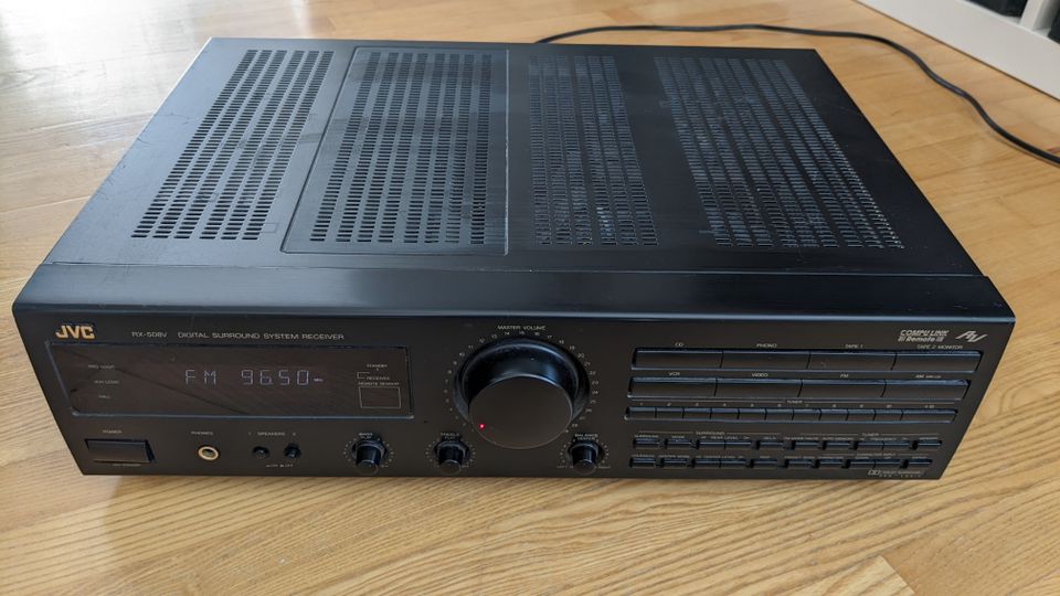 JVC RX-508V, vahvistin