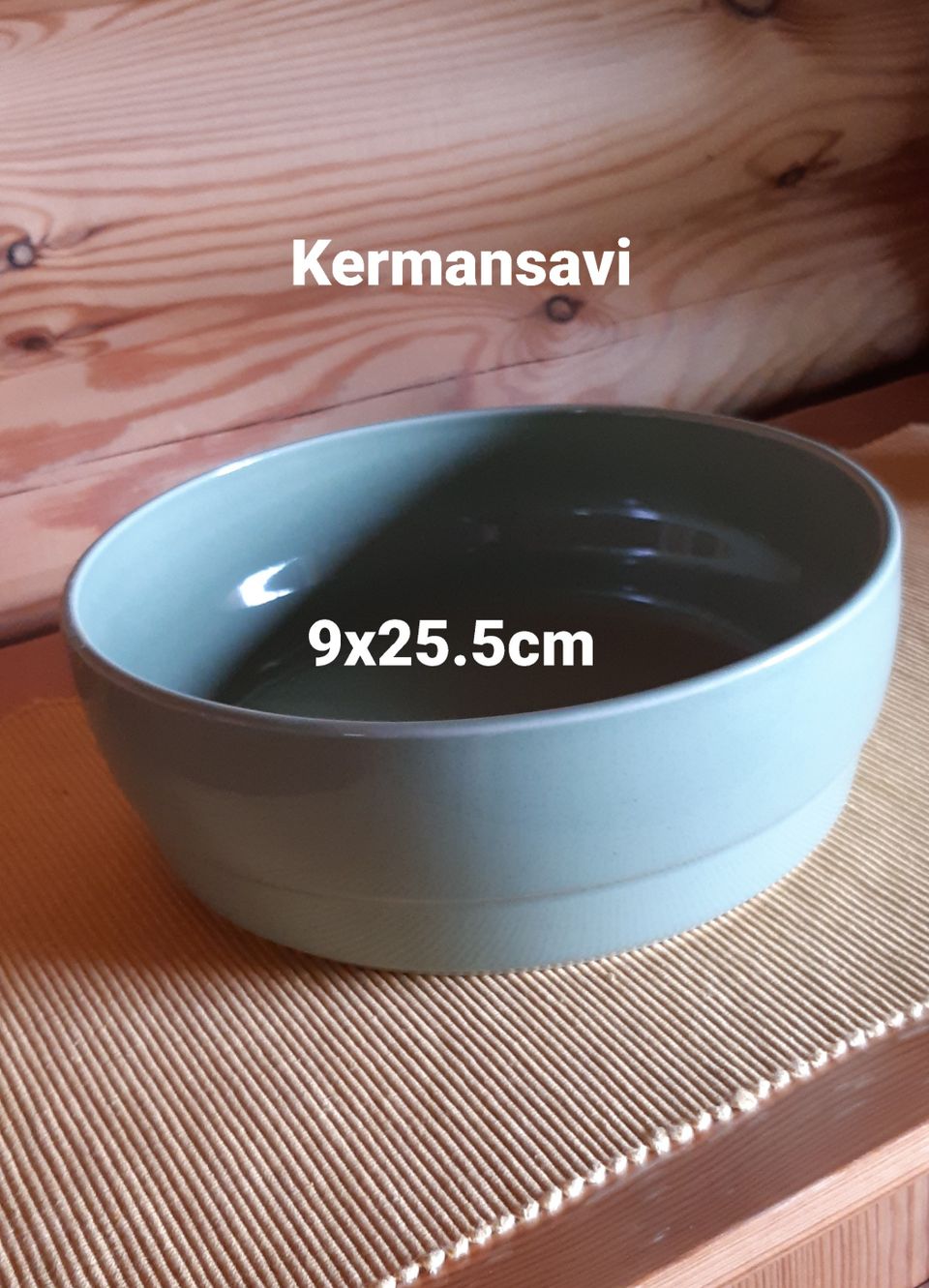 Kermansavi vuoka 26x9cm 8€ Tuusniemi