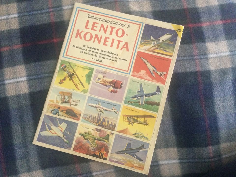 Lentokoneita Tammi 1955 kaikki kuvat on