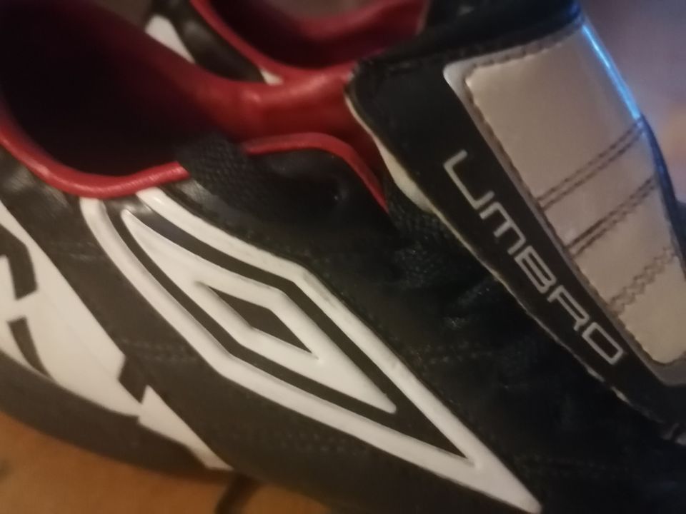 Umbro nappulakengät