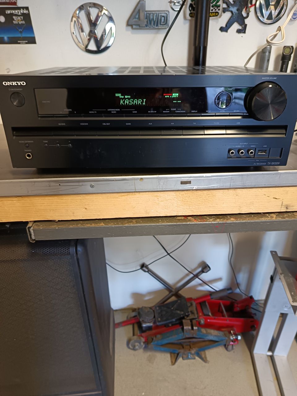 Onkyo AV vahvistin