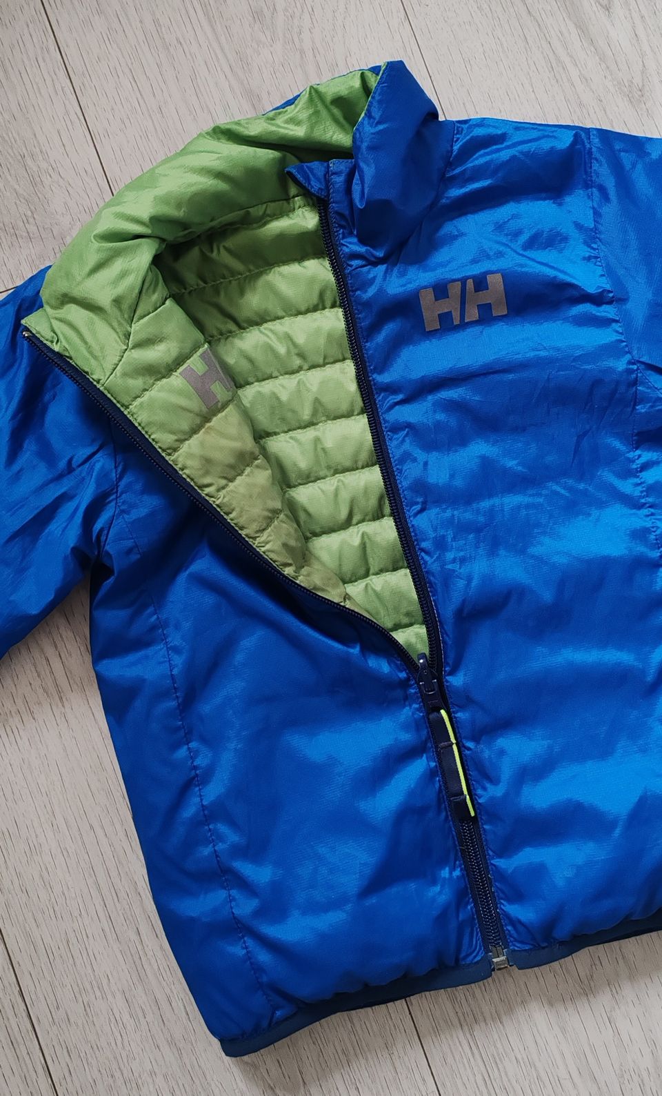 Helly Hansen kevytuntuvatakki 104 cm