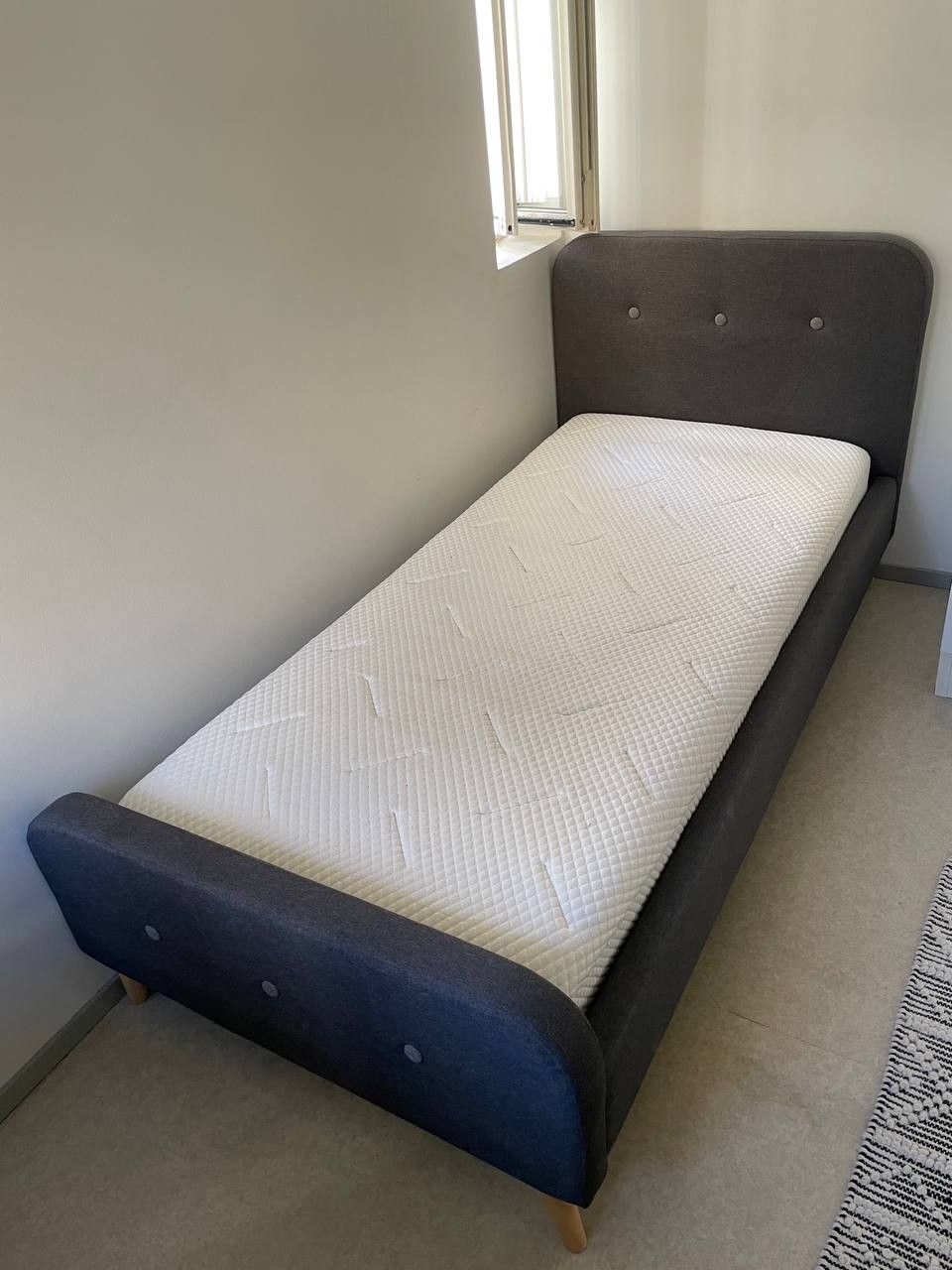 JYSK Sänky 200x90 cm |  JYSK Bed for 200x90 cm mattress