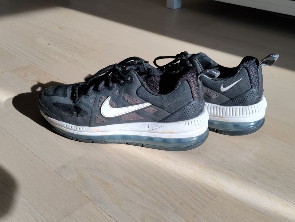 Nike Air Max Genome Men's Shoes