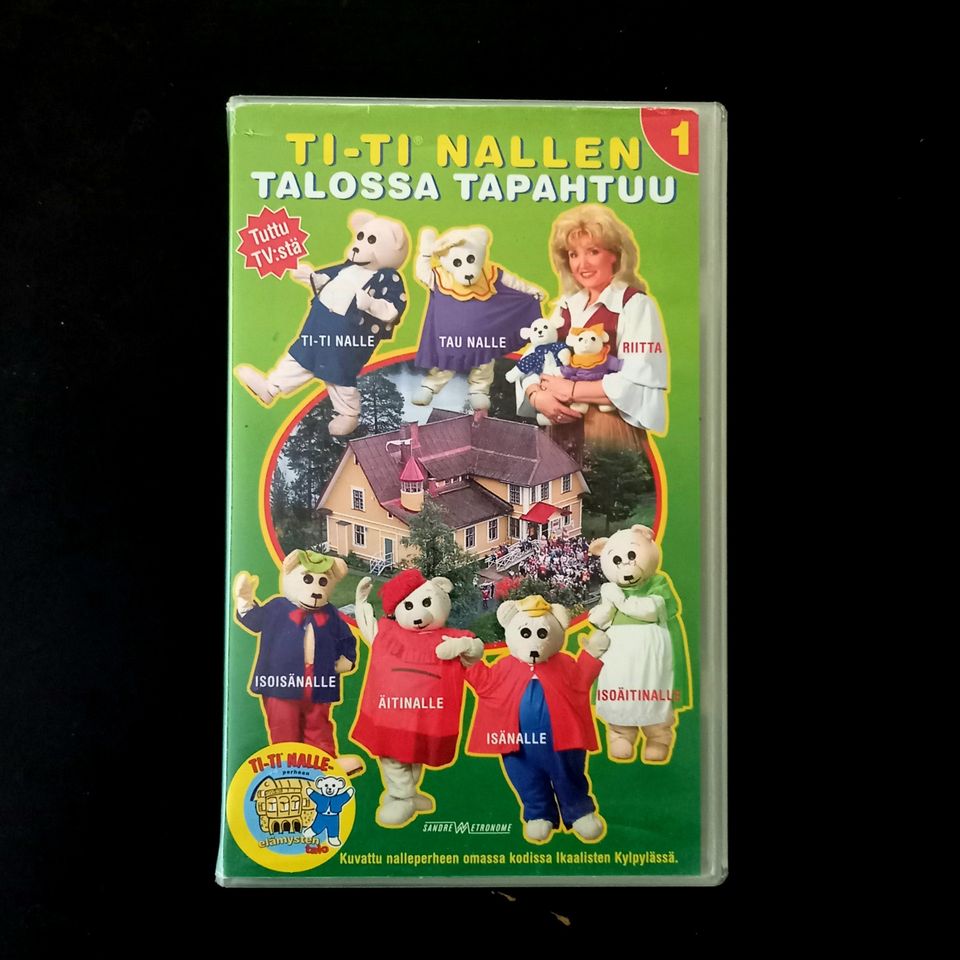 VHS Ti-ti nallen talossa tapahtuu 1