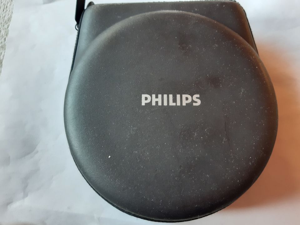 Philips Music Pouch Type.AY 3278/OOC