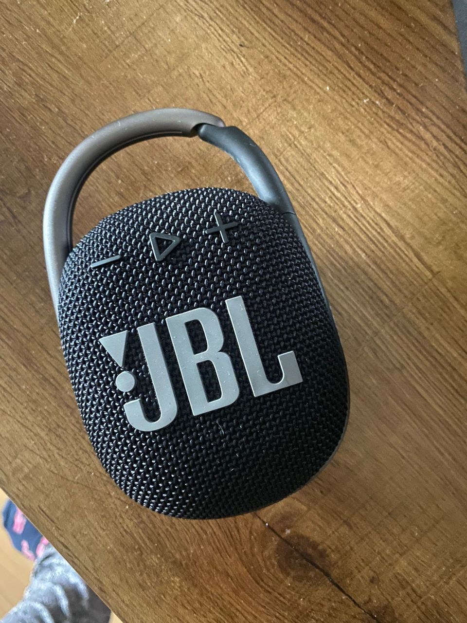 JBL Clip 4 -Bluetooth-kaiutin, musta