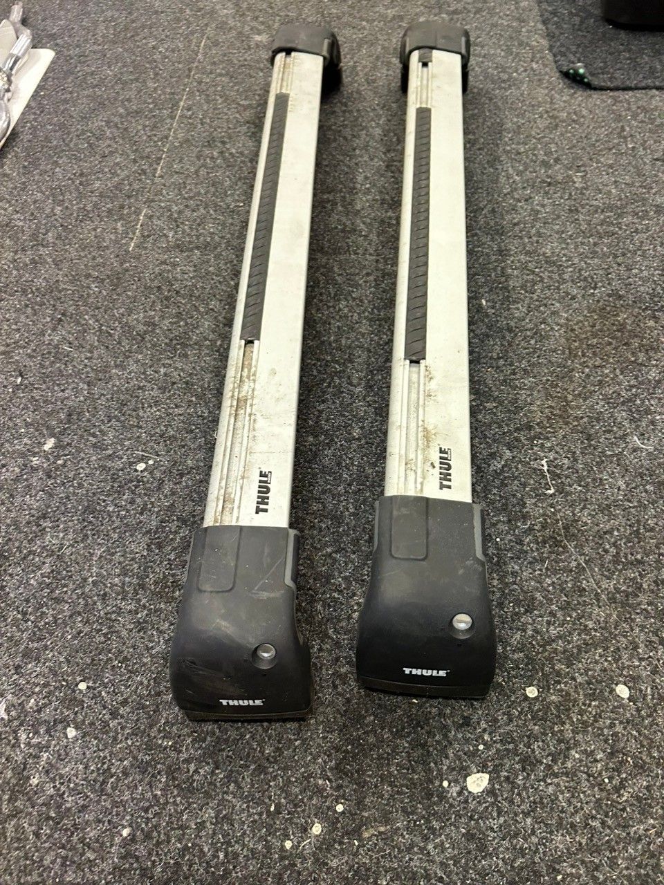 Thule kattoteline j