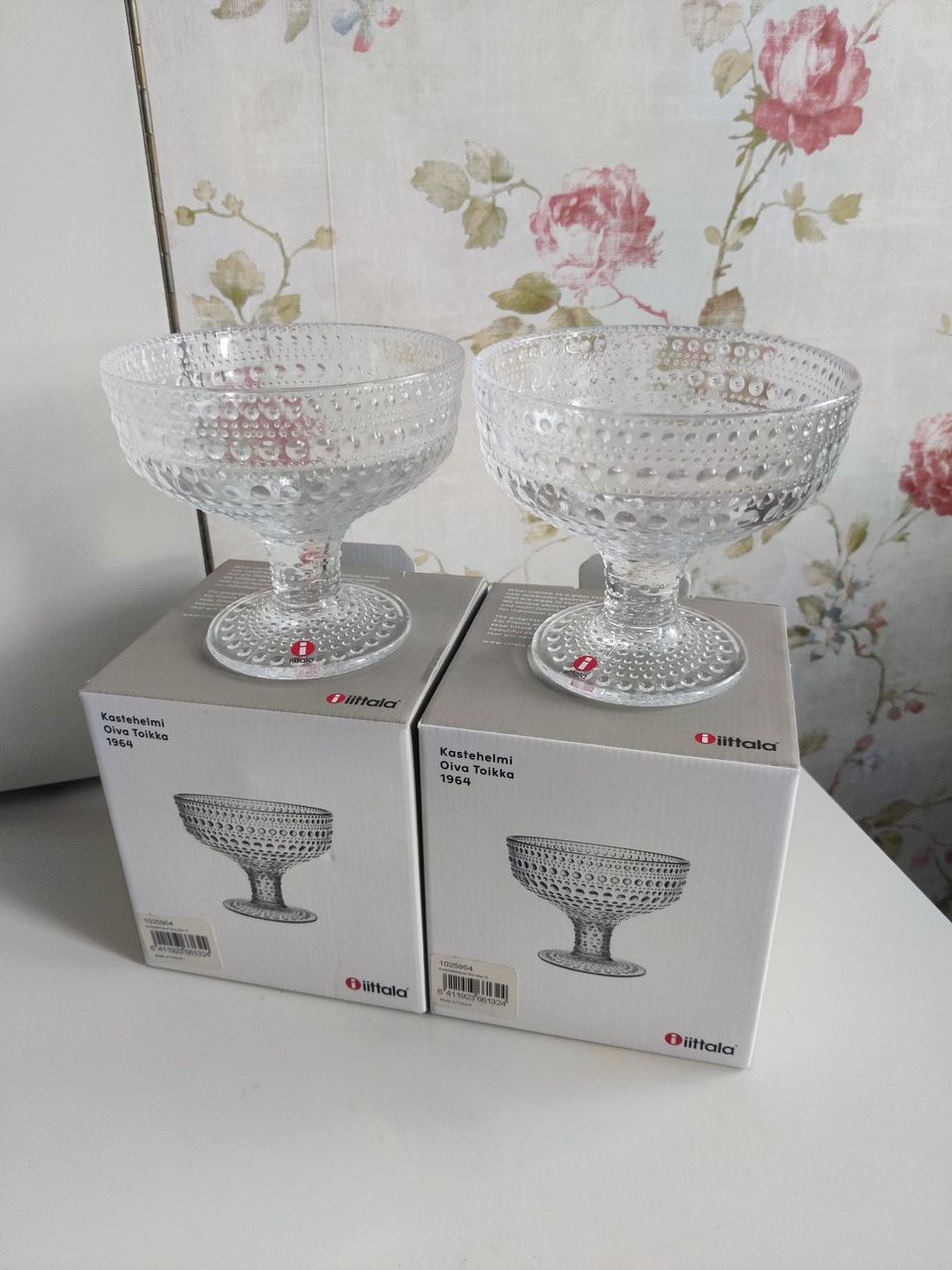 Iittala Kastehelmi jalalliset kulhot