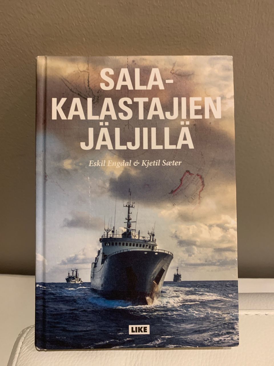 Engdal & Sater: Salakalastajien jäljillä Uusi