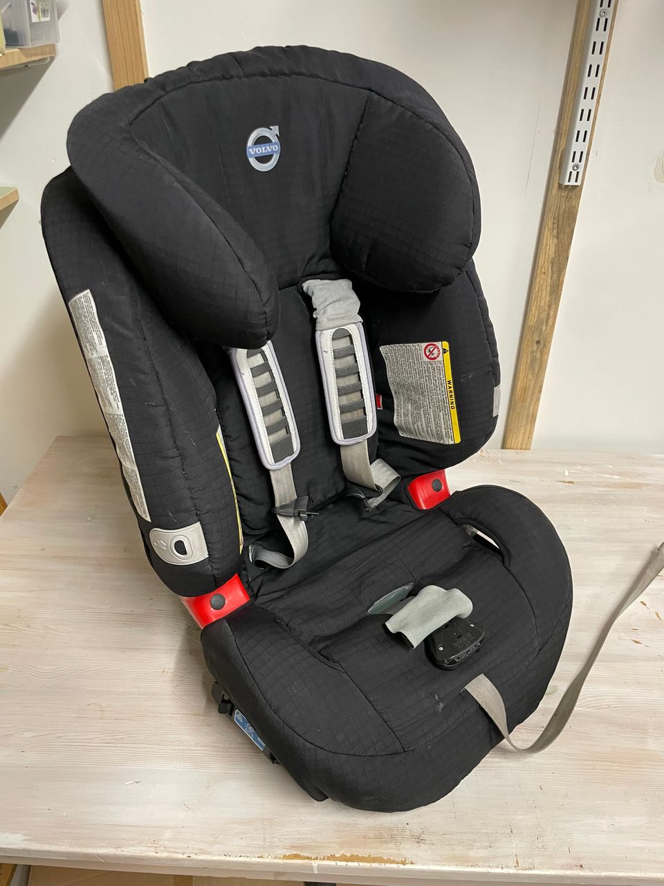 Britax Multi-Tech -lasten turvaistuin