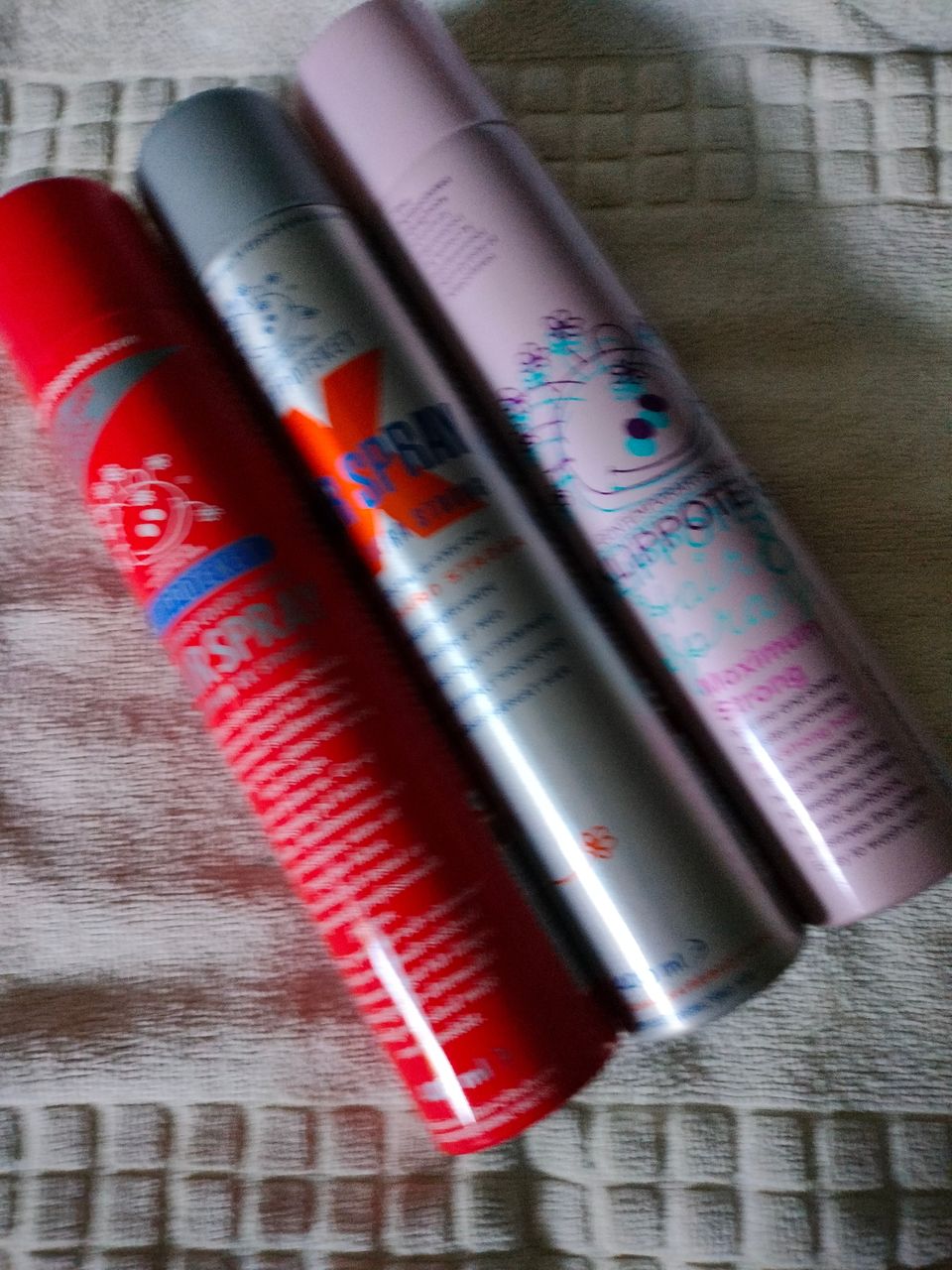 Klippoteket Hair Spray / Hiuslakka 3 x 400 ml pullo