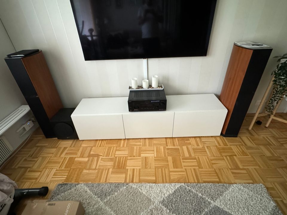 Myydään jamon d 590 x2 vahvistin sony ja subwoofer.