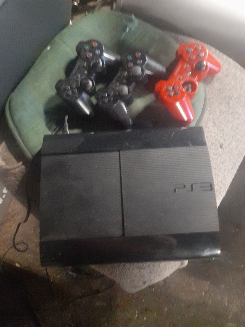 Ps 3 +ohjaimet