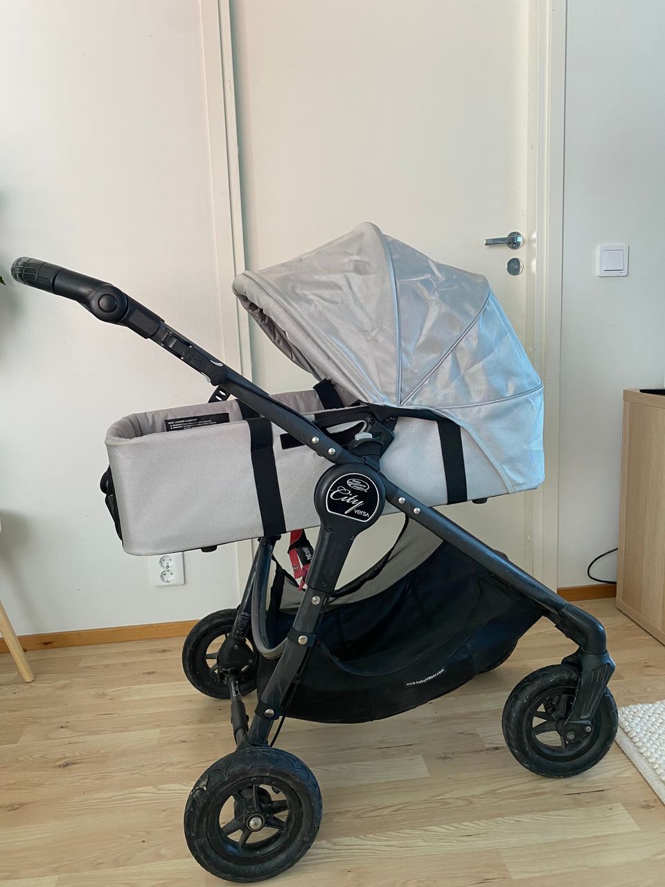 Baby jogger yhdistelmävaunut