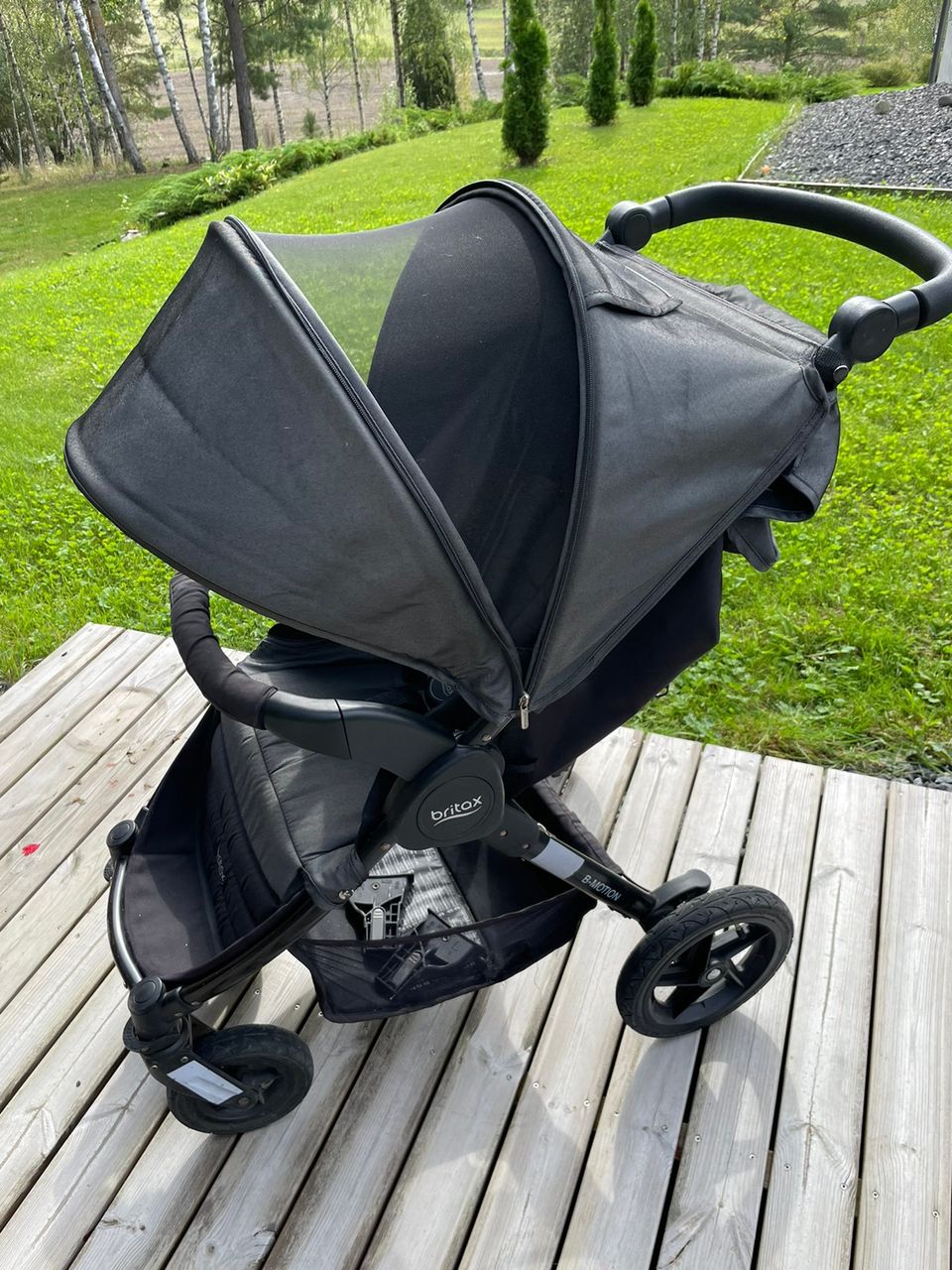 Britax b-motion yhdistelmävaunut