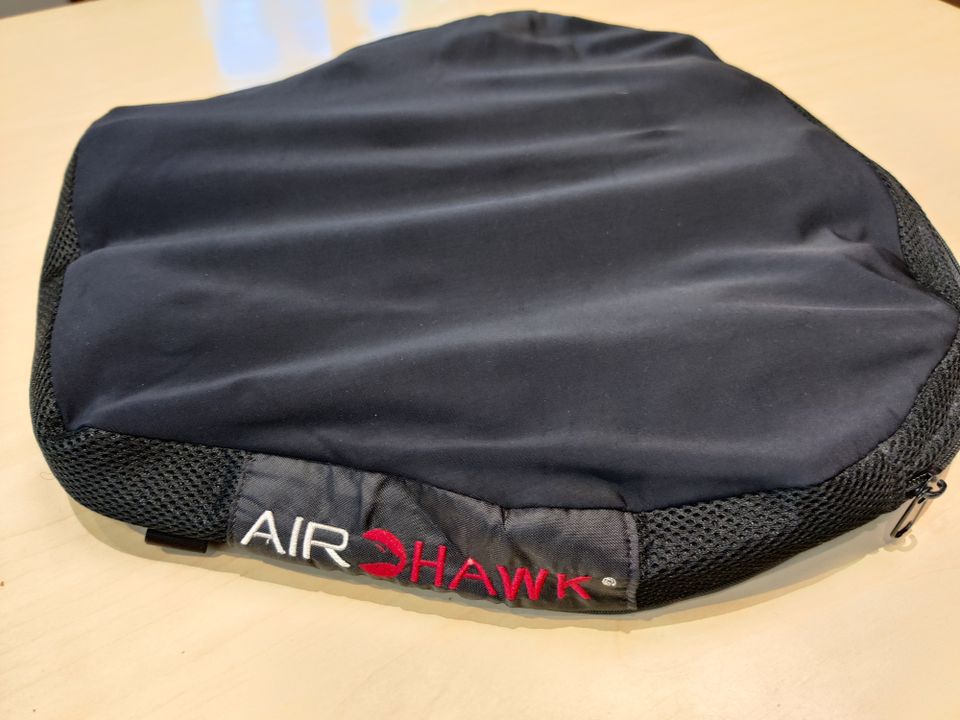 Airhawk lite medium