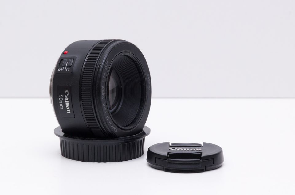 Canon EF 50mm f/1.8 STM + Smart Photo Editor Studio