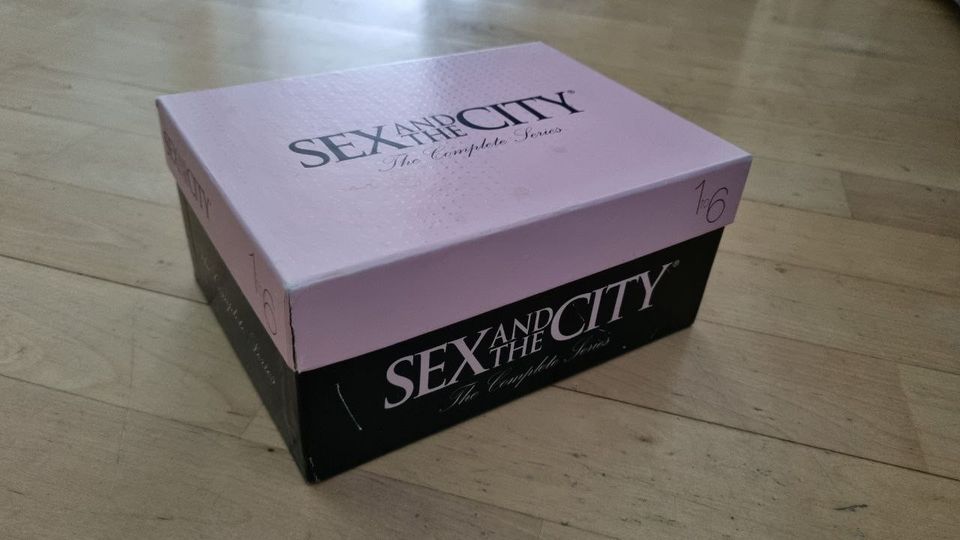 Sex and the City - The complete series - shoebox (Sinkkuelämää)