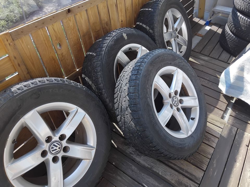 16" 5x112 oem alut 215 65 nokian nastat c