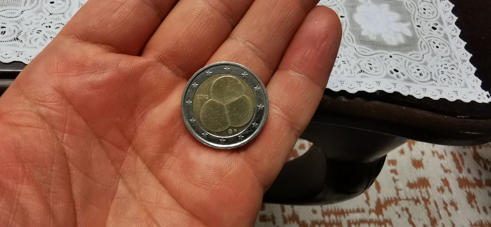 2€ 2019 Suomen Hallitusmuoto